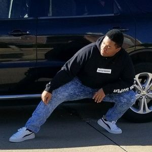 Meet your Posher, Isaac